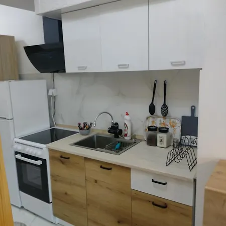 Apartment Inoyouth Скопие Екстериор снимка