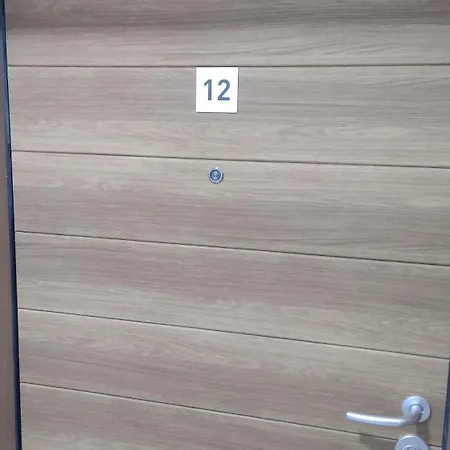 Apartment Inoyouth Скопие Екстериор снимка